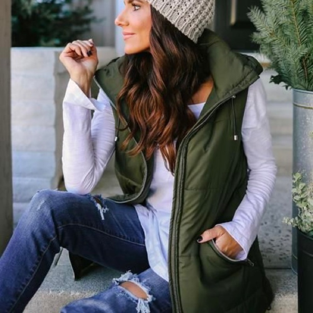 NEW - VICI - Winter Is Coming Pocketed Vest
